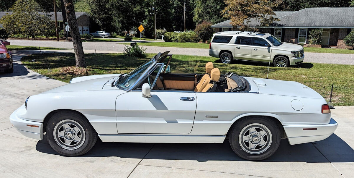 1991 Alfa Romeo Spider Veloce Convertible, 80k Miles, Original Paint, No Reserve 1991 Alfa Romeo Spider