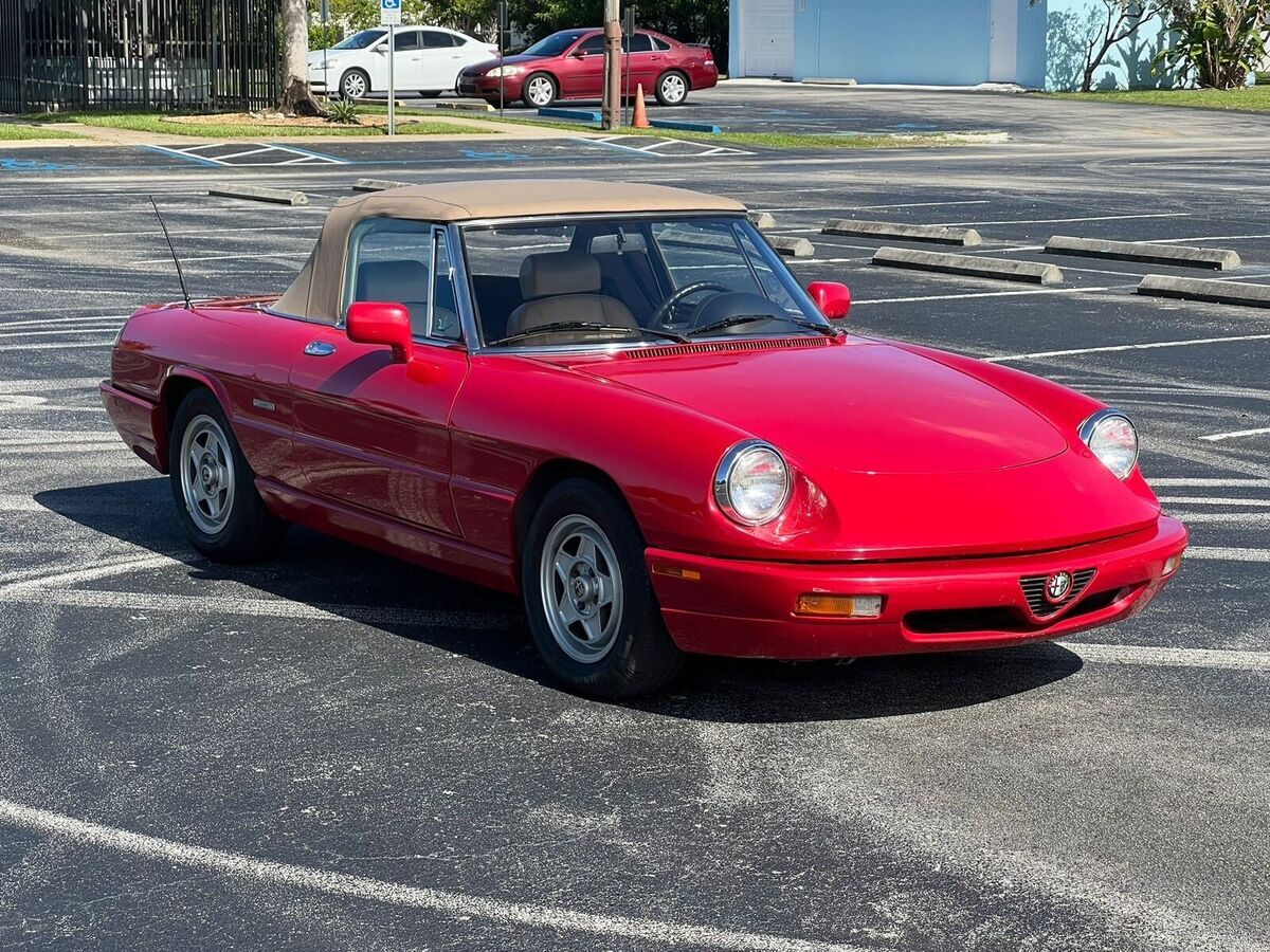 1991 Alfa Romeo Spider Collectors. Original. Survivor - photo 4