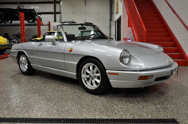 1991 ALFA ROMEO VOLOCE SPIDER OVER 30K IN RECEIPTS AND UPGRADES LIKE FERRARI MG 1991 Alfa Romeo Spider Spider Voloce