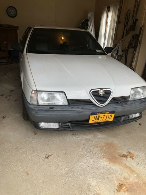 1991 Alfa Romeo 164
