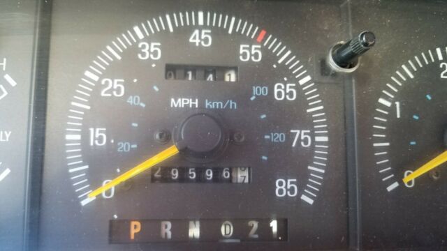 1991 Ford F-350 - photo 10