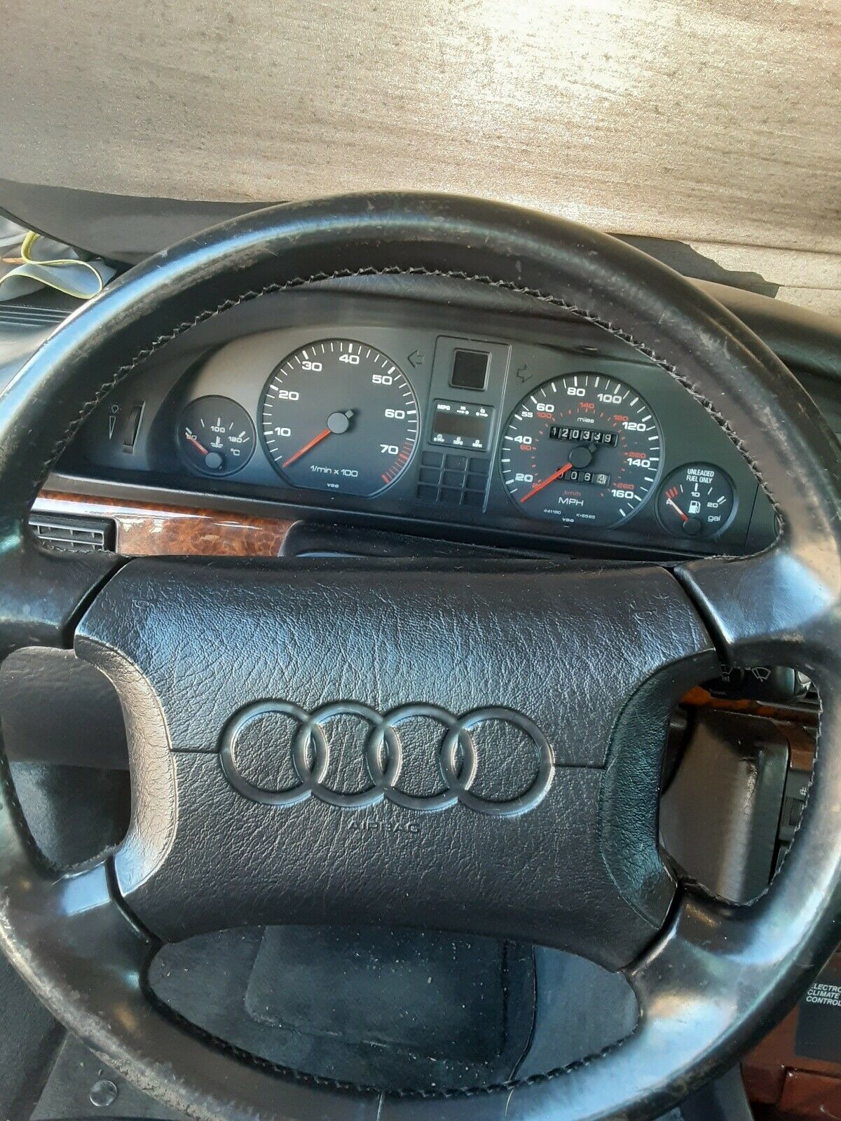1991 Audi V8 Quattro pearl white - photo 4