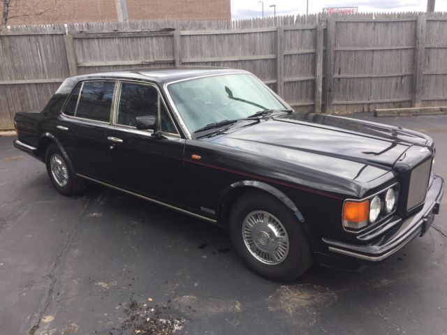 1991 Bentley Mulsanne black w/Red - photo 3