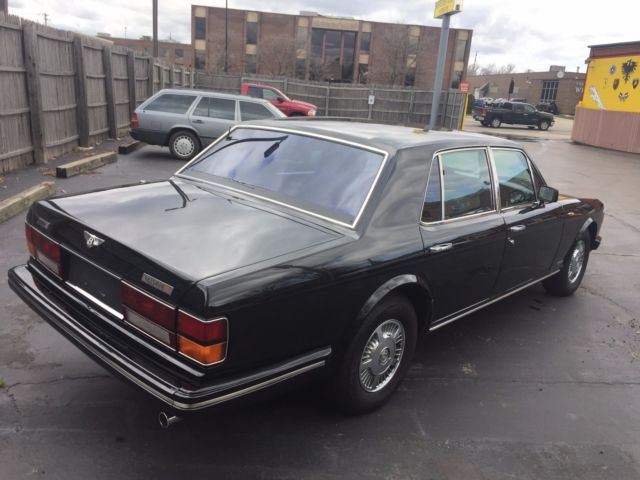 1991 Bentley Mulsanne black w/Red - photo 4