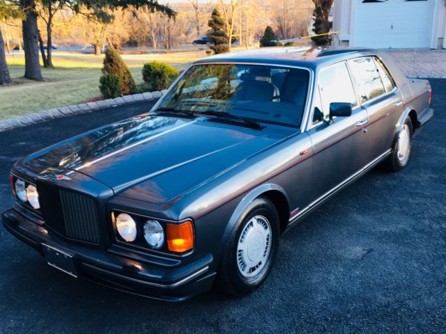 1991 Bentley TURBO-R 6.8L Auto Serviced with records 48k documented. 1991 Bentley Turbo R Saloon / Sedan