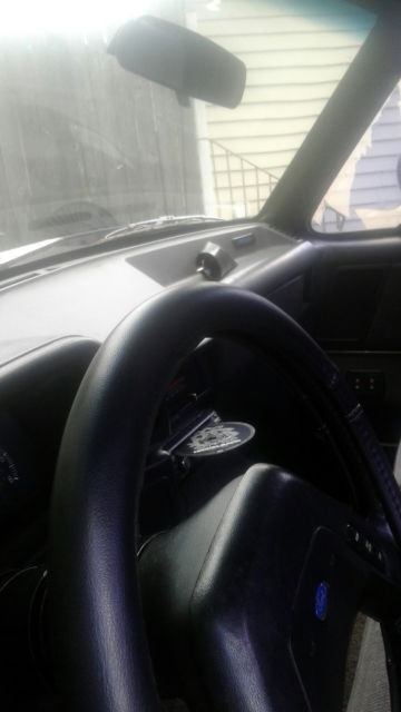 1991 Ford F-150 XLT Nite Edition - photo 2