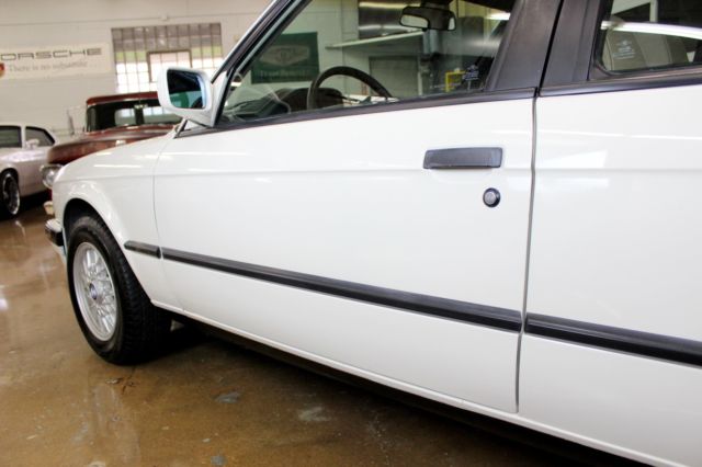 1991 BMW 3-Series 318iS - photo 9
