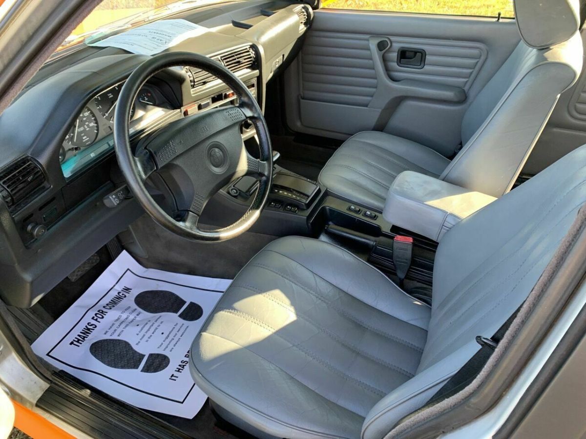 1991 BMW 3-Series 325iX AWD 4dr Sedan - photo 9