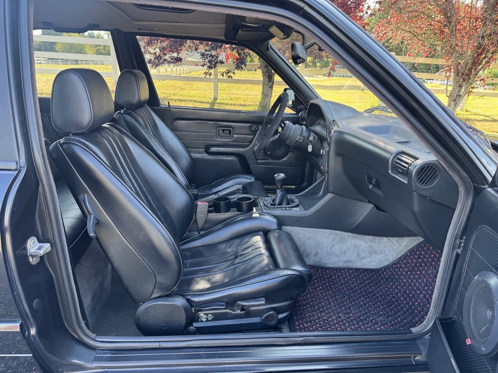 1991 BMW 3 Series 318IS - photo 11