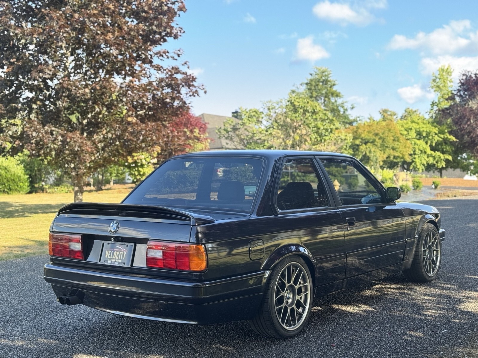 1991 BMW 3 Series 318IS - photo 4