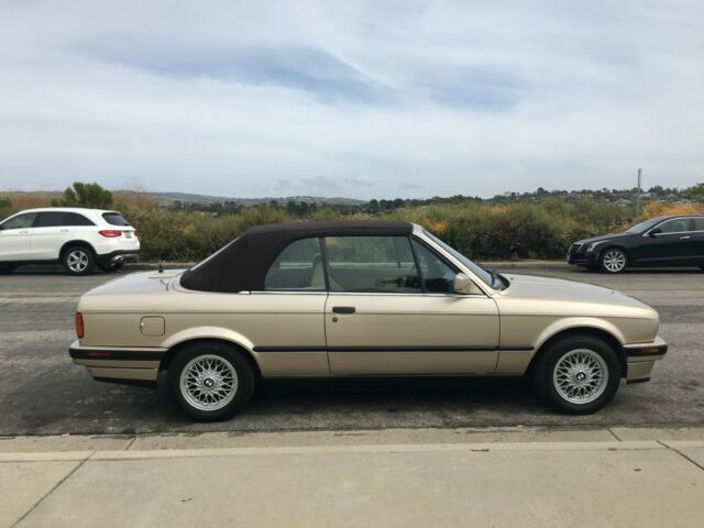 1991 BMW 3-Series Convertible - photo 7