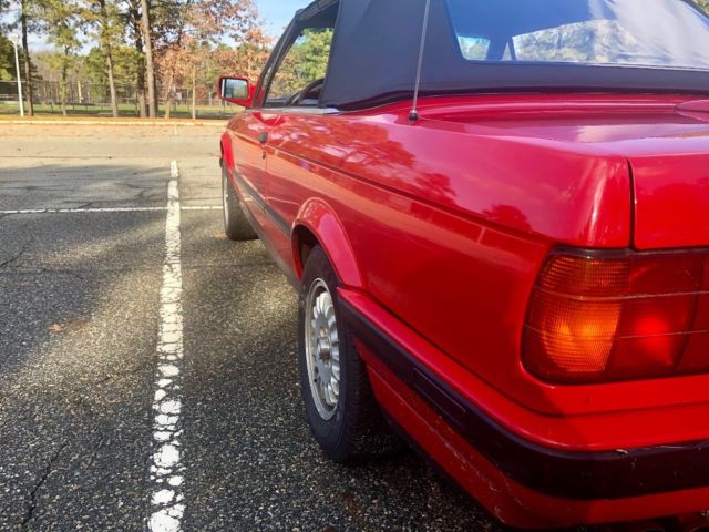 1991 BMW 3-Series Convertible - photo 8
