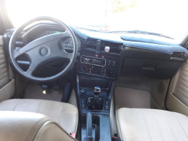 1991 BMW 3-Series - photo 10