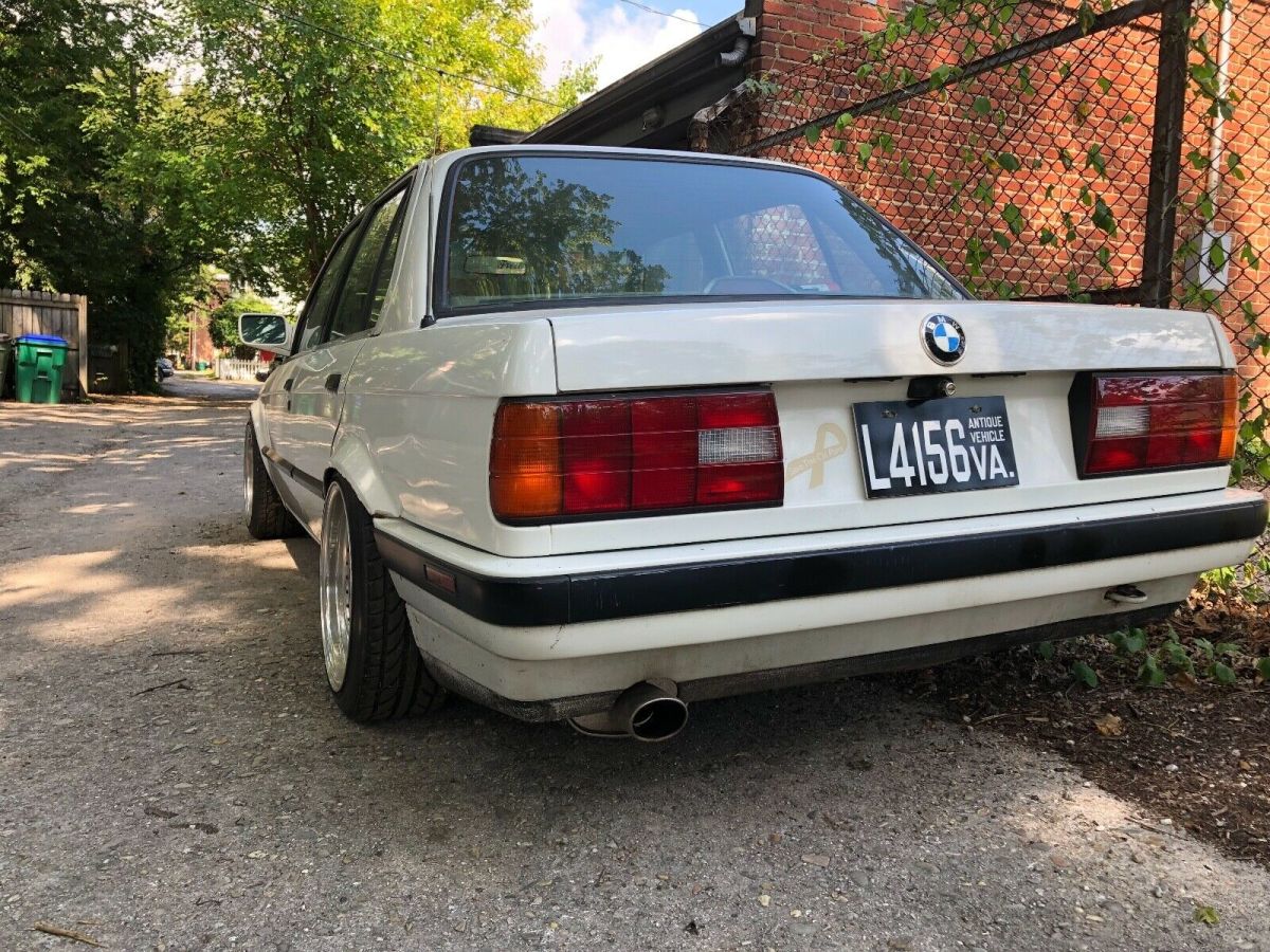 1991 BMW 3-Series 318i E30 5-Speed Manual M52 Swapped LSD - photo 2