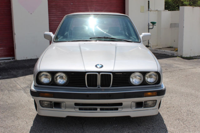 1991 BMW 3-Series 318iS E30 Coupe 5-speed 4.44 LSD - photo 2