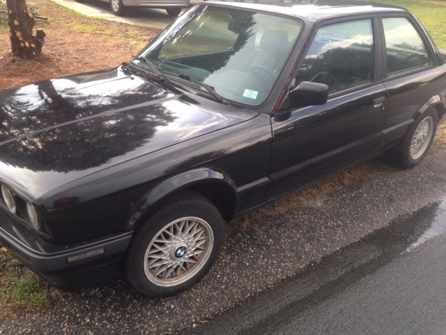 1991 BMW 318is E30 LSD Vintage Cult Classic manual sub amp leather sunroof 1991 BMW 3-Series is