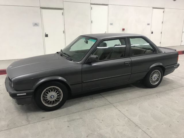 1991 BMW 3-Series 318is - photo 2