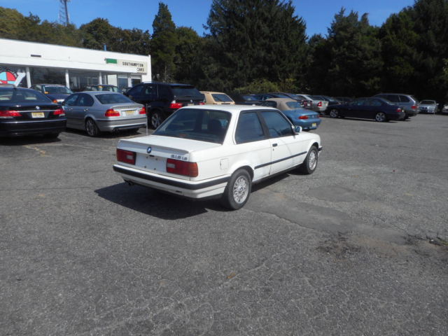 1991 BMW 3-Series 318is - photo 5