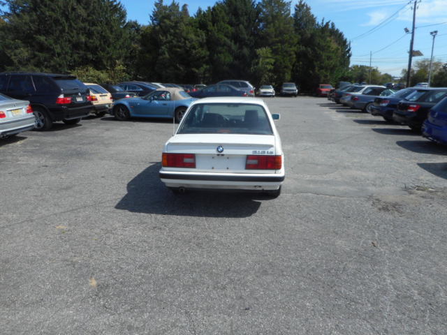 1991 BMW 3-Series 318is - photo 6