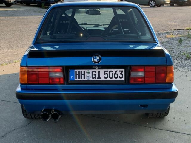 1991 BMW 3-Series 318is - photo 4