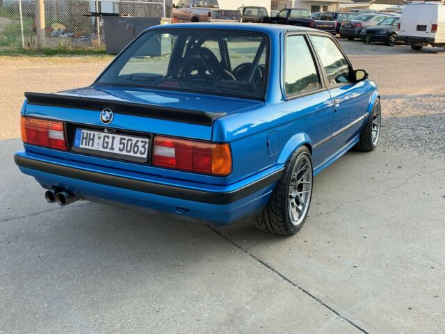 1991 BMW 3-Series 318is - photo 5