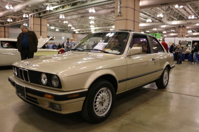 1991 BMW 3-Series E30 - photo 2