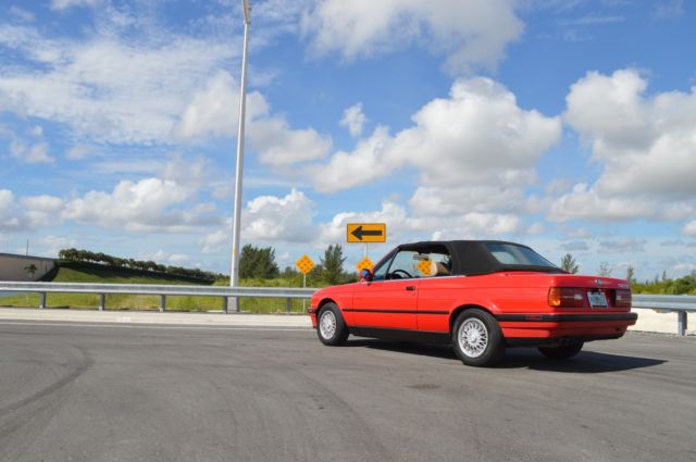 1991 BMW 3-Series Convertible - photo 2