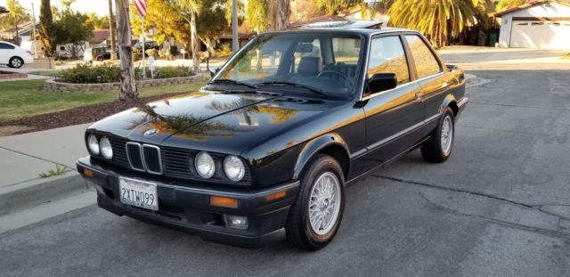 1991 BMW 325i Coupe Schwarz Black All Original California Car 1-Owner 1991 BMW 3-Series