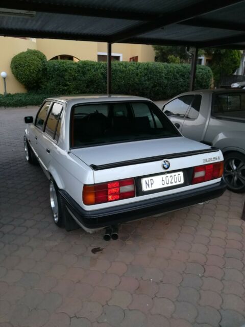 1991 BMW 3-Series - photo 6