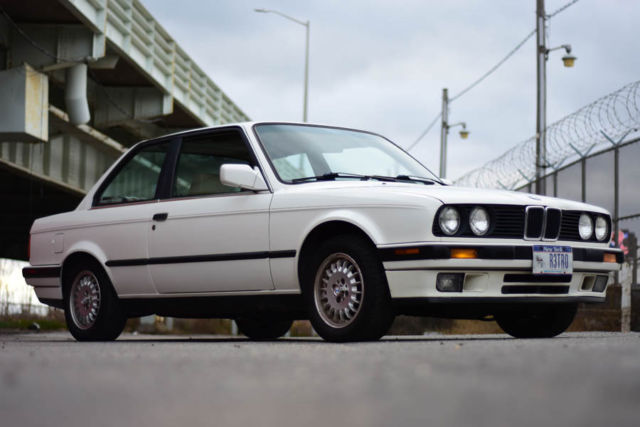 1991 BMW 325i E30 Alpine White Coupe - All Original - 123k - 325is 1991 BMW 3-Series 325i