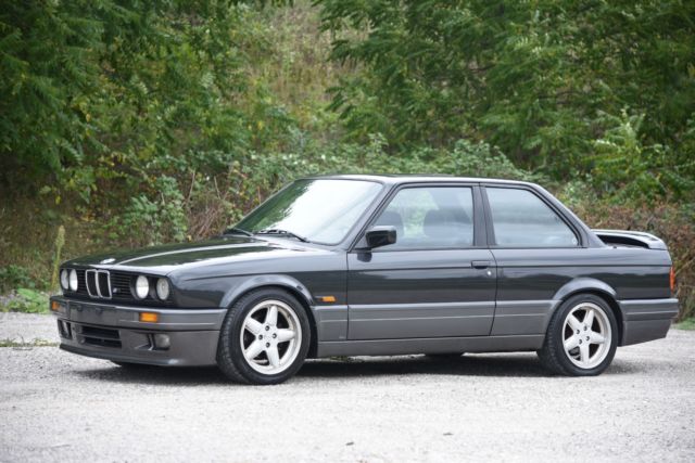 1991 BMW 325i M-Technic 325is M3 E30 1991 BMW 3-Series 325i M-Technic