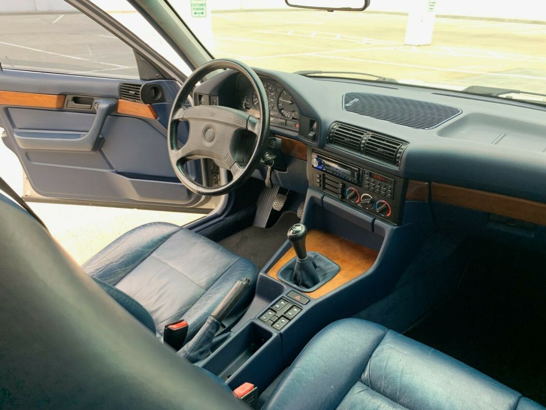 1991 BMW 5-Series 535i - photo 2