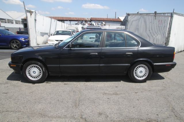 1993 BMW 5-Series 525i - photo 2