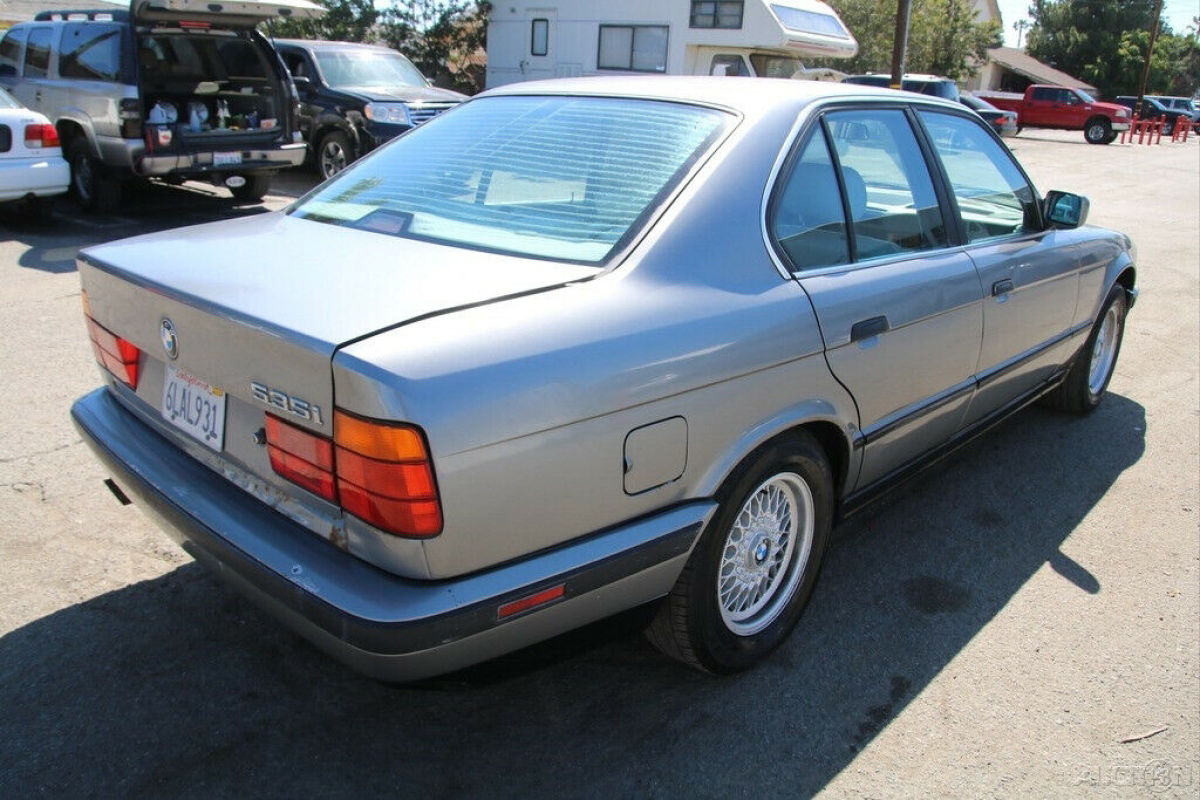 1991 BMW 5-Series 535i - photo 5