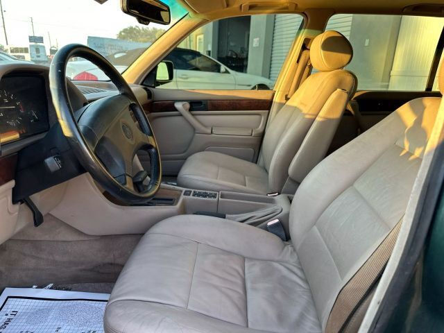 1991 BMW 7-Series 735iL 4D Sedan - photo 12
