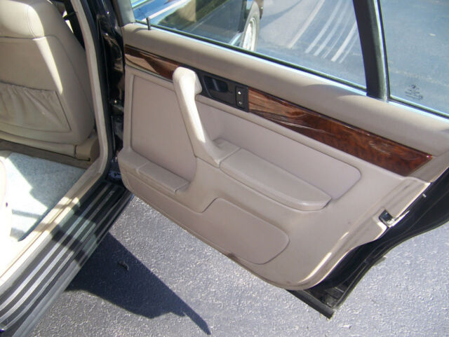 1991 BMW 7-Series Luxury - photo 7