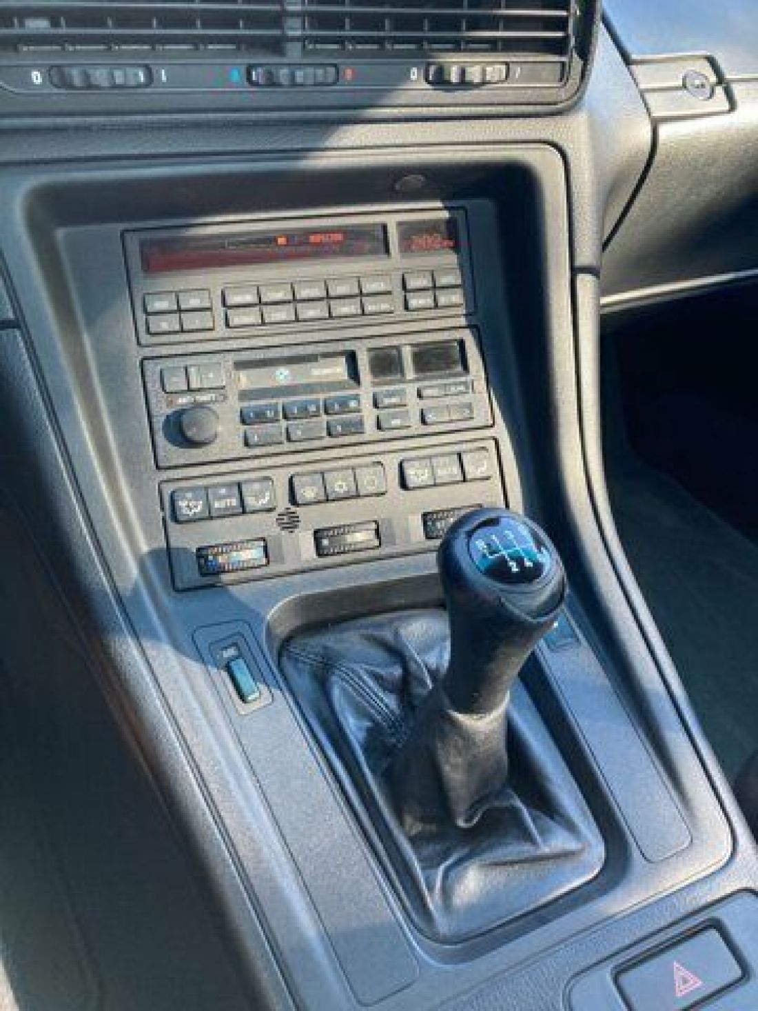 1991 BMW 8-Series 850i - photo 7
