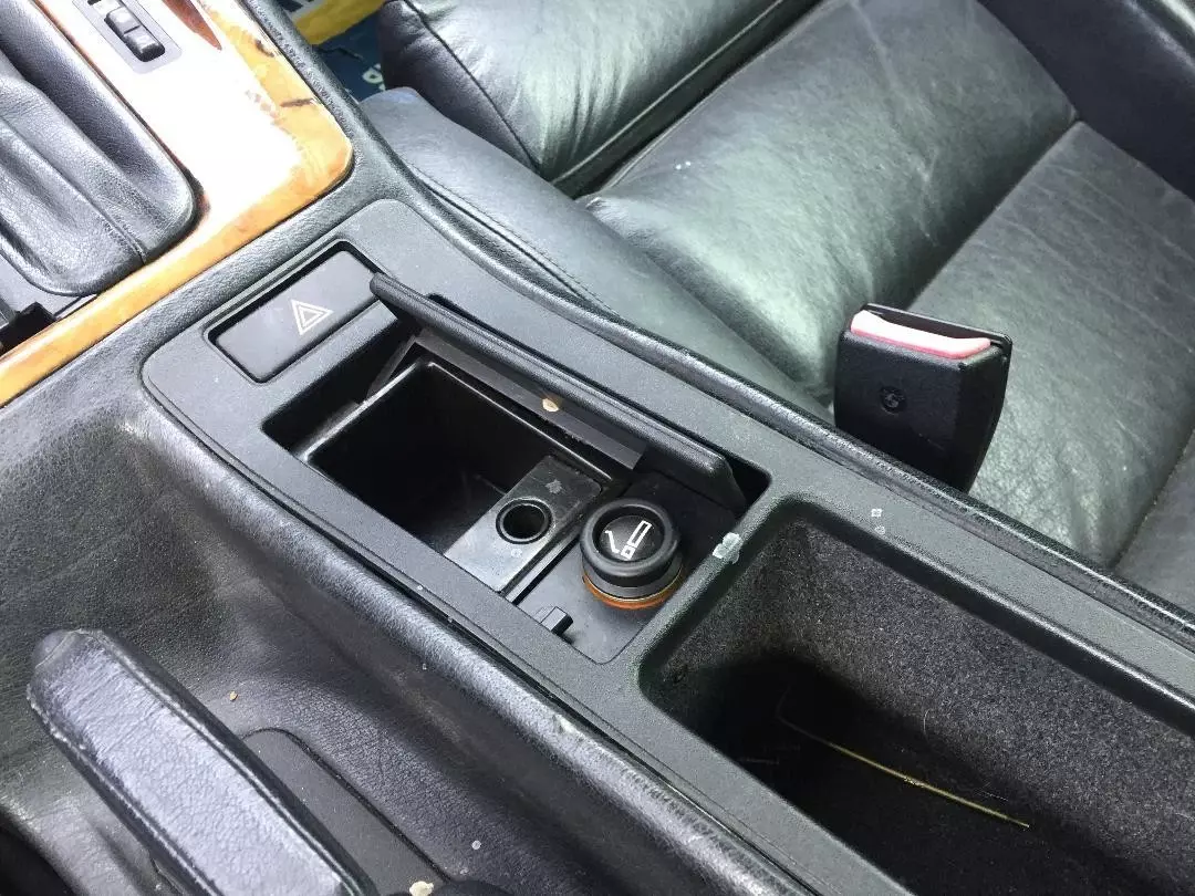 1991 BMW 8-Series E31 e30 e36 m5 e34 m6 850csi e24 e38 e39 z8 r8 840ci 840i s5 - photo 7