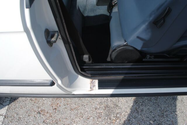 1991 BMW 3-Series - photo 8