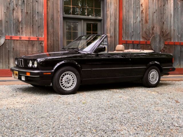 1991 BMW E30 325iic Low Miles - Manual Trans 1991 BMW 3-Series