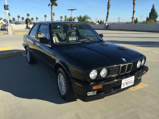 1991 BMW 3-Series 325is - photo 2