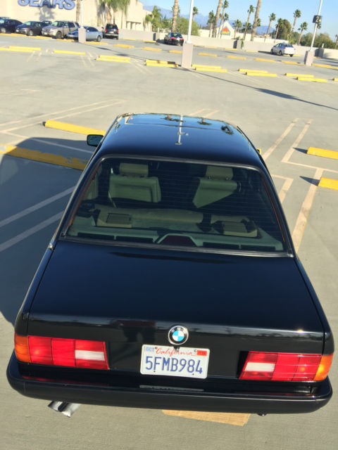 1991 BMW 3-Series 325is - photo 6