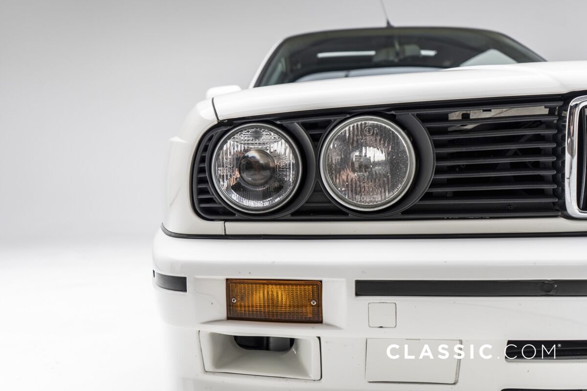 1991 BMW M3 - photo 11