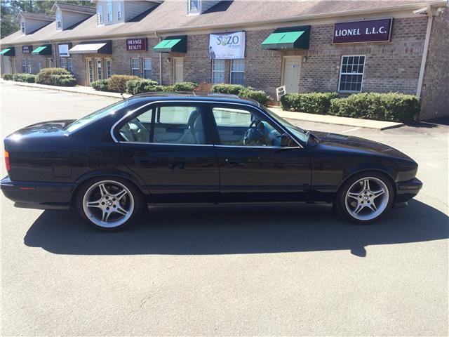 1991 BMW M5 - photo 9