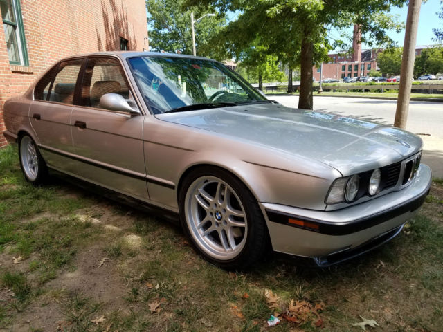 1991 BMW M5 Base 4dr Sedan Sedan 4-Door Manual 5-Speed I6 3.6L - photo 8