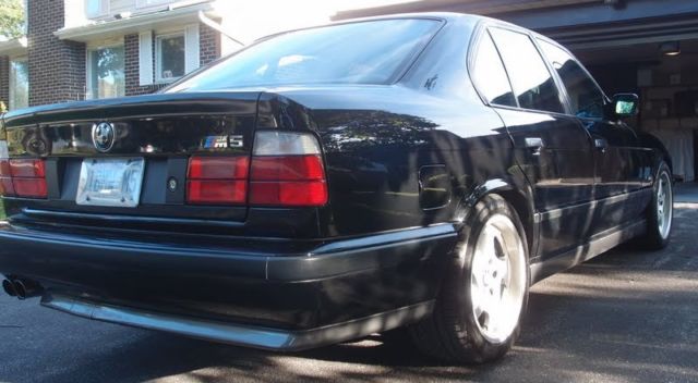 1991 BMW M5 - photo 11