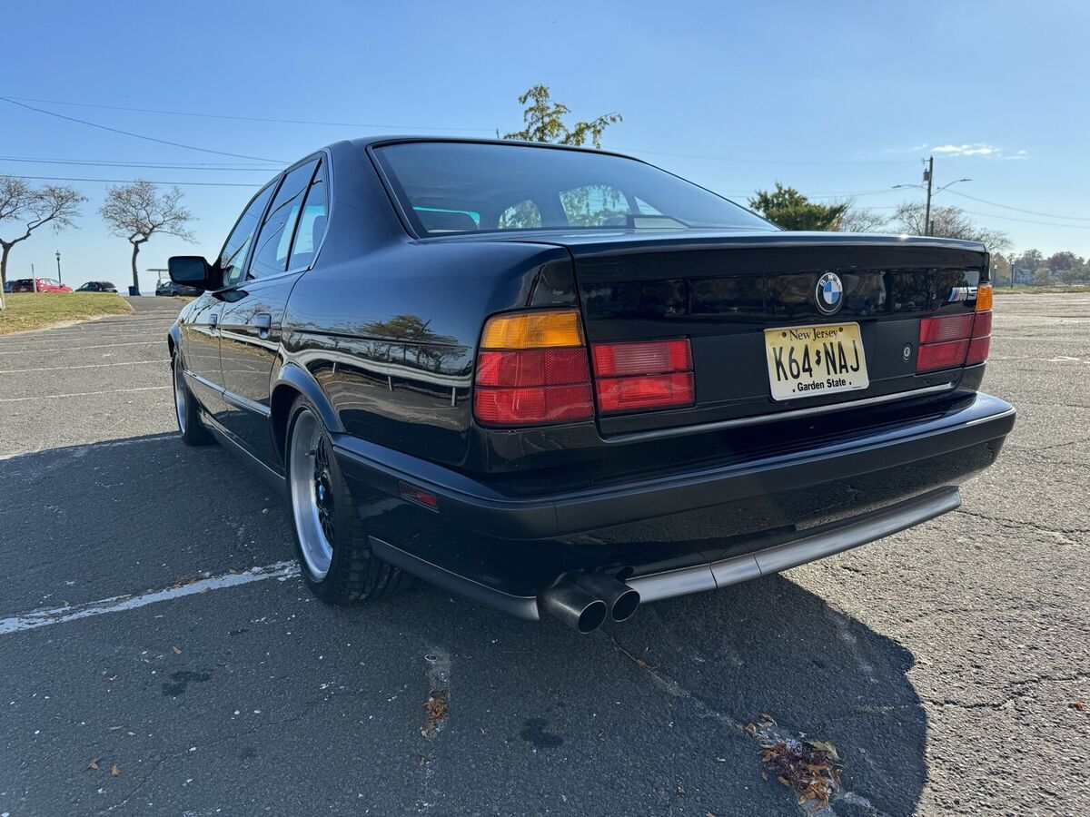 1991 BMW M5 - photo 6