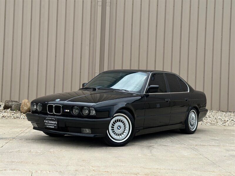1991 BMW M5 - photo 5