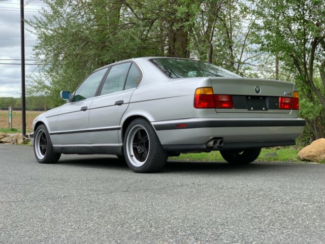 1991 BMW M5 E34 - photo 10