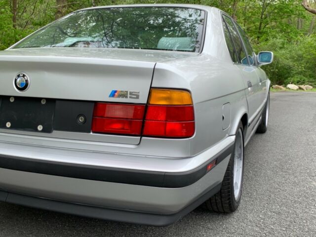 1991 BMW M5 E34 - photo 9